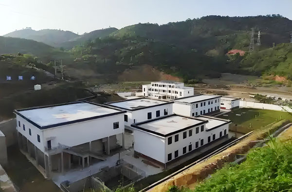 2000噸自來水廠一體化凈水設備 助力村鎮(zhèn)飲水安全